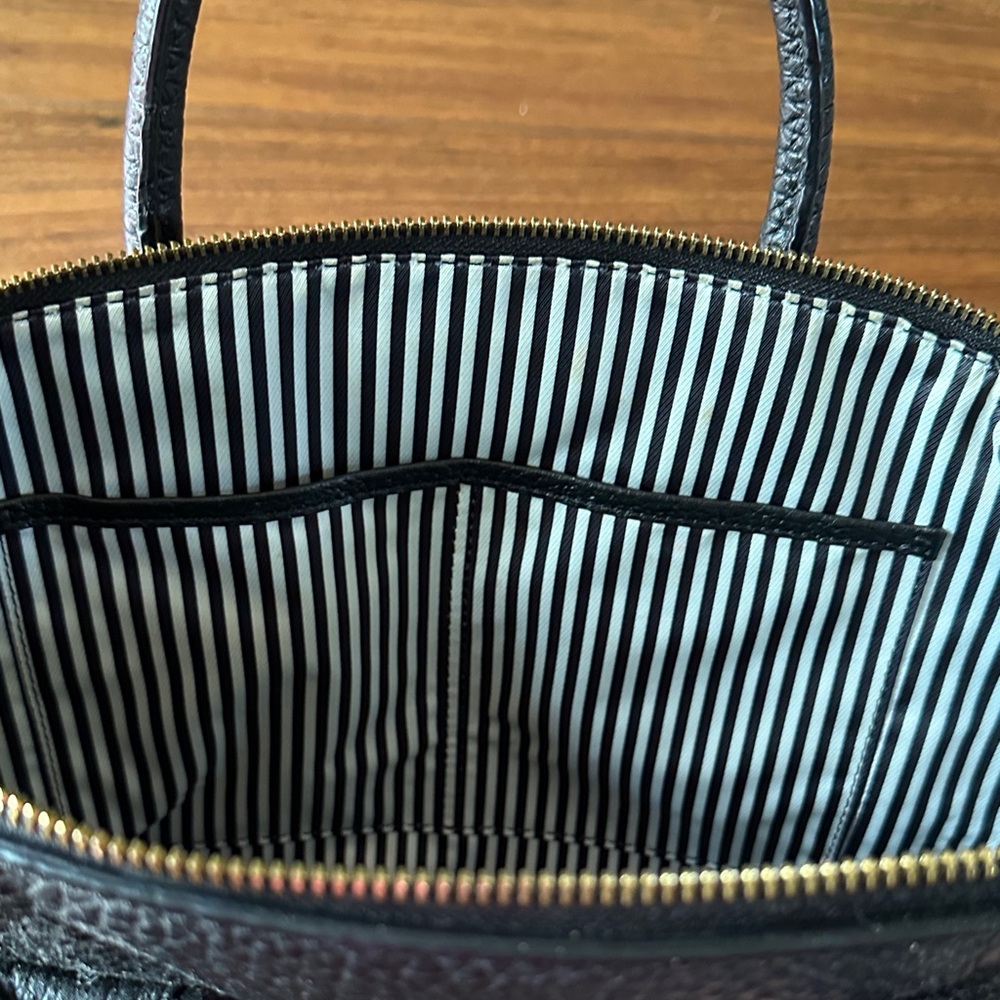 ⚫️⚫️EUC Kate Spade Pebbled Leather Black Satchel⚫️⚫️ - Picture 14 of 16